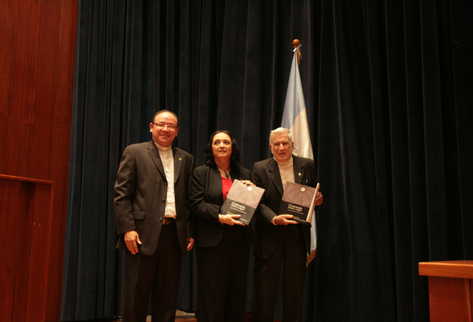 El maestro Ricardo Mata durante el el acto de entrega del libro Guatemala, fuente y origen, en marzo recién pasado.