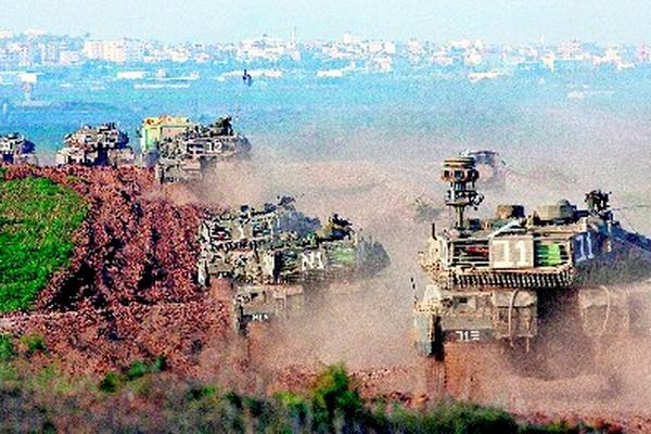 El material de construcción que ingresa por la franja de Gaza está destinado a proyectos de gobiernos extranjeros. (Foto Prensa Libre: Archivo)