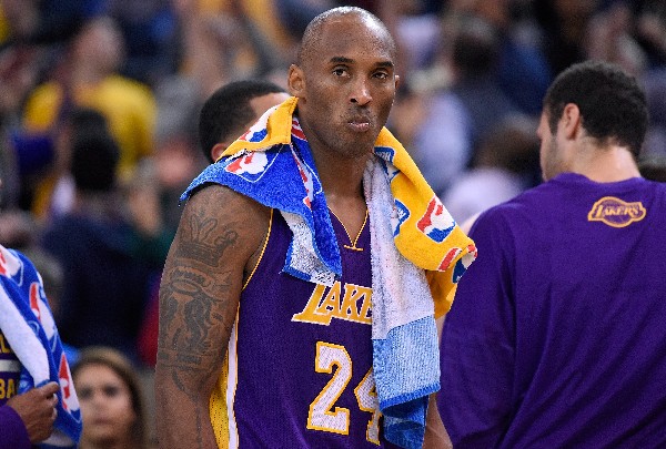 Kobe Bryant, anunció su retiro del baloncesto. (Foto Prensa Libre: AFP)
