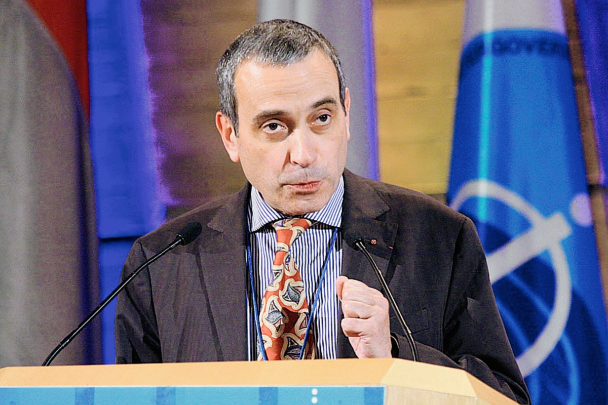 Laurent Stefanini, embajador de Francia ante el Vaticano. (Foto Prensa Libre: bilerico.com).