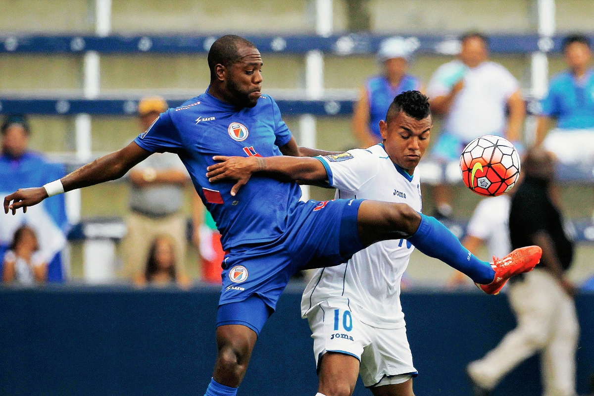 Honduras no pudo ante Haití y quedó fuera de la Copa Oro. (Foto Prensa Libre:AFP)