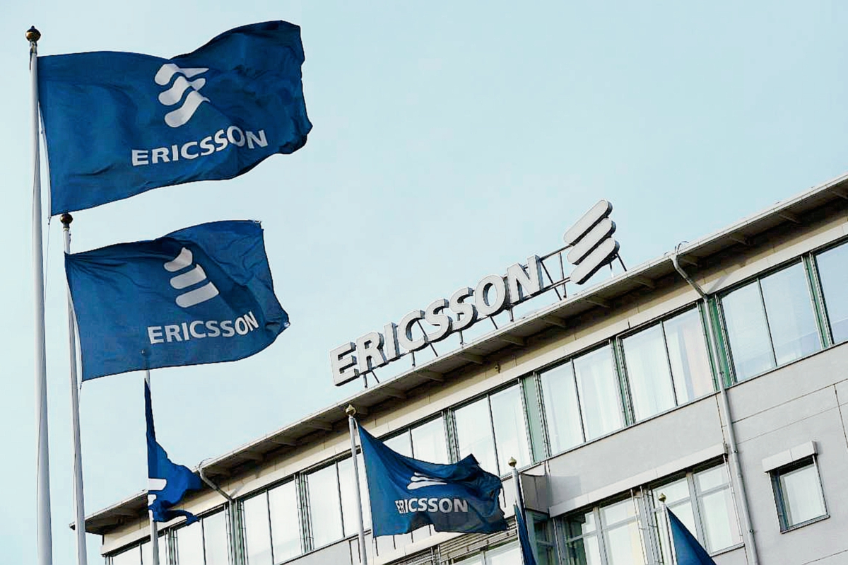Ericsson demanda a Apple por patentes comerciales, alegando que la compañia de la manzana mordisqueada no renovo los acuerdos de licencia en el mundo. (Foto Prensa Libre: AFP)