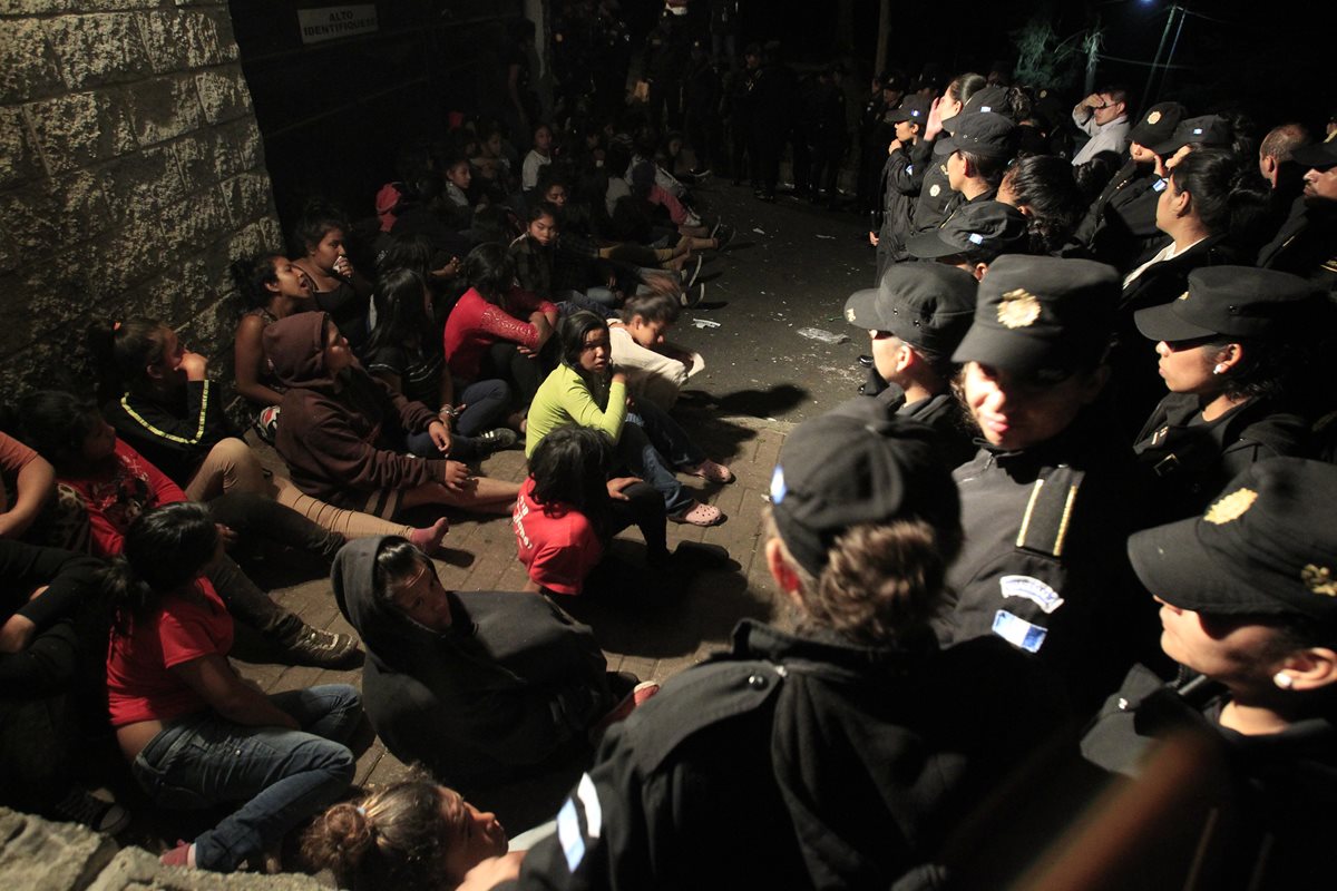 Desde 2013 la PDH recogió las denuncias de abusos cometidos a los niños, niñas y adolescentes en el Hogar Seguro. (Foto Prensa Libre: Hemeroteca PL)