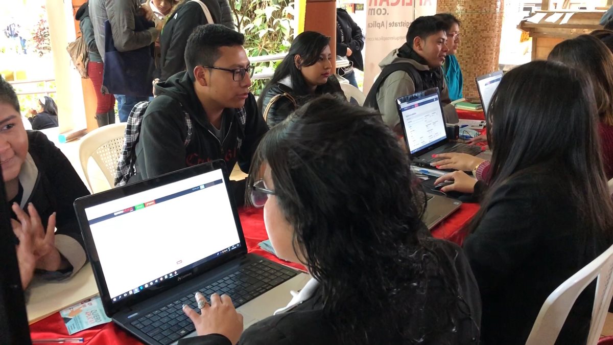 La primera de empleo que organizó la empresa quieroaplicar.com se llevó a cabo en enero pasado en la Universidad de San Carlos de Guatemala. (Foto Prensa Libre: Cortesía)