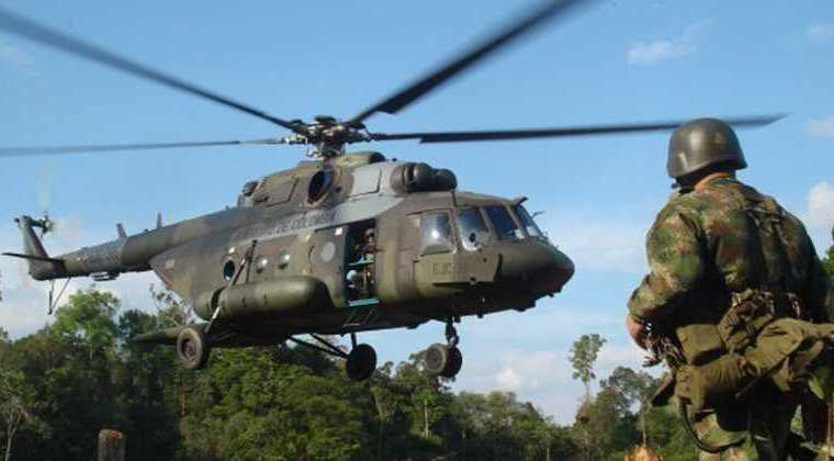 Helicóptero MI-17 de fabricación rusa desapareció en Quibdó, departamento del Chocó. (AFP)