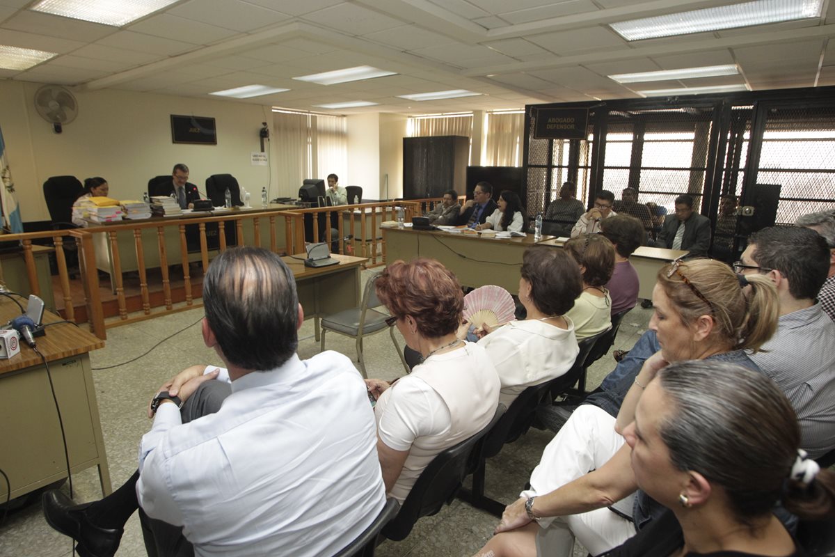 Audiencia en contra de sindicados de la muerte de abogado, Francisco Palomo. (Foto Prensa Libre: Edwin Bercián)