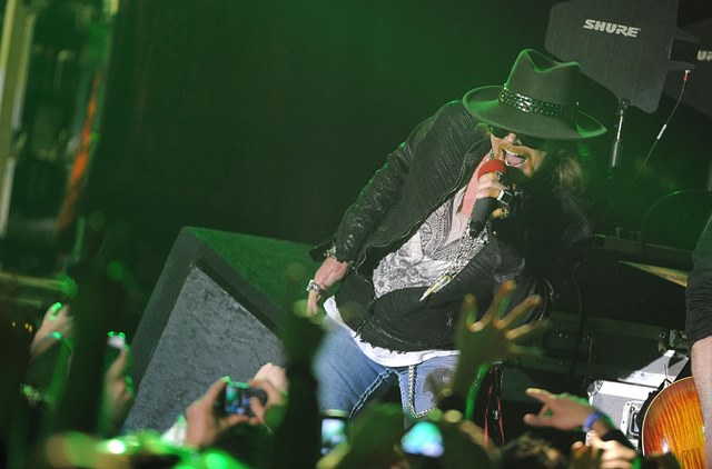 Guns N' Roses elimina canción por ser consierada homófoba y racista. F4c7ddd0-527a-4465-82a3-7ee6c6f32f30