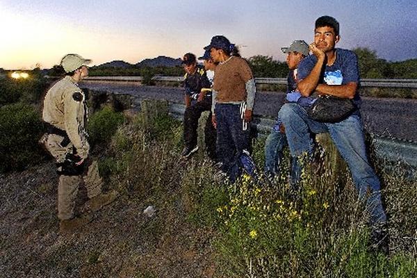 Desde el 1 de octubre del 2013 a la fecha, al menos 130 inmigrantes han sido arrestados. (Foto Prensa Libre:ARCHIVO)