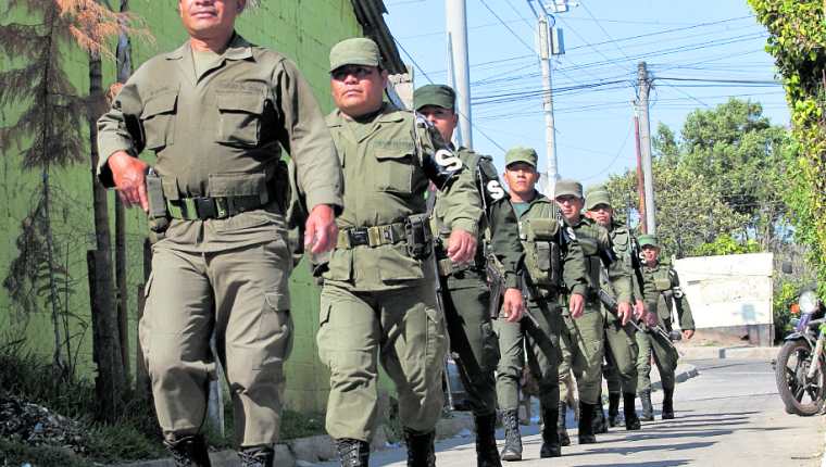 El Ejército desmovilizará a tres mil elementos que sirvieron en las fuerzas de seguridad. (Foto Prensa Libre: Hemeroteca PL)