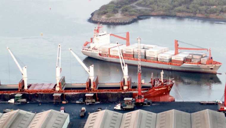 Movimiento de carga portuaria sumó 23.9 millones de toneladas métricas el año pasado.