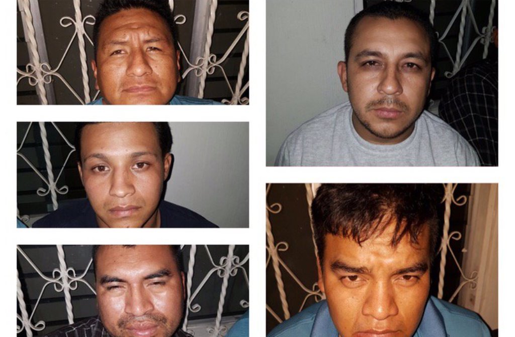 Los cinco capturados por la Policía en Zacapa. (Foto Prensa Libre: PNC).