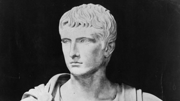 El emperador Augusto nació como Gaius Octavius Turinus, por lo que su 'gentilicium' era Octavius. GETTY IMAGES