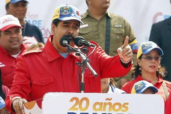 Nicolás Maduro, presidente de Venezuela, enfrenta crisis política. (Foto Prensa Libre: EFE)