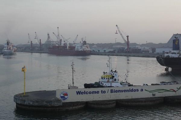 LA EMPRESA Portuaria Quetzal hará contrataciones por Q71 millones sin licitar, para  reparar el área Este de la finca portuaria.