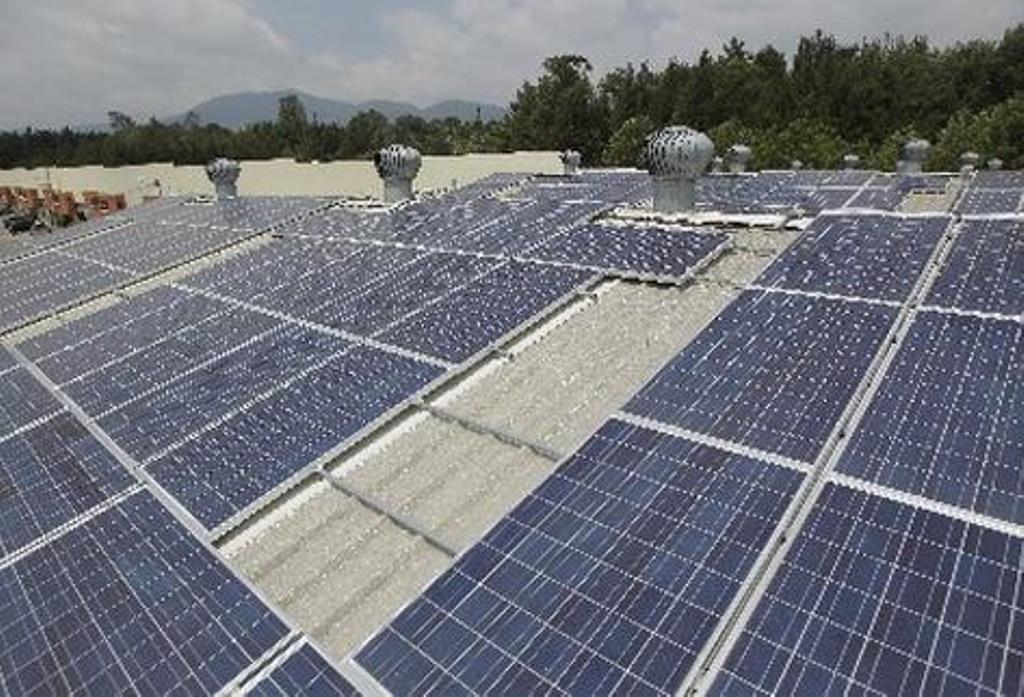 Cada cuatro paneles solares tienen la capacidad de generar 1 kilovatio. (Foto Prensa Libre: Hemeroteca PL)