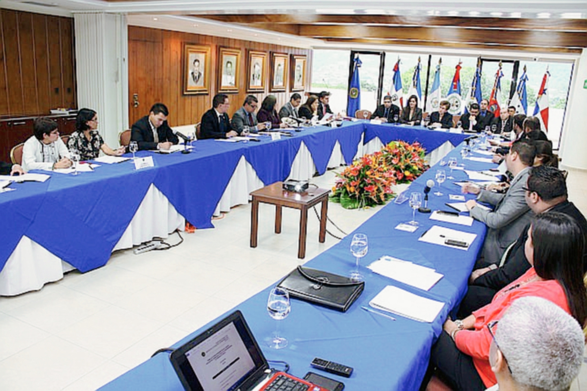 Secretaria del SICA presenta avances de integración centroamericana. (Foto Prensa Libre: Cortesía SICA)