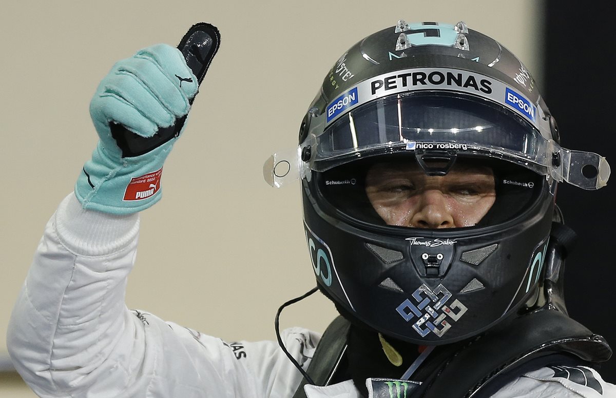 Nico Rosberg consiguió el mejore tiempo en la clasificación de este sábado en Abu Dabi. (Foto Prensa Libre: AP)