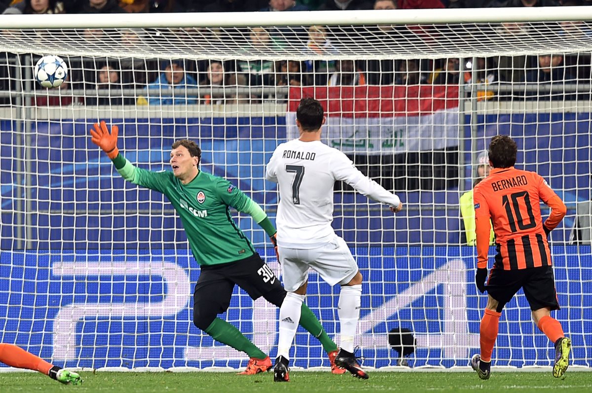 El Real Madrid superó con apuros al Shakhtar este miércoles. (Foto Prensa Libre: AFP)
