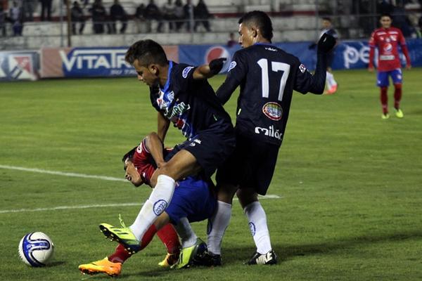 Xelajú MC no pudo en casa contra los venados. (Foto Prensa Libre: Carlos Ventura)