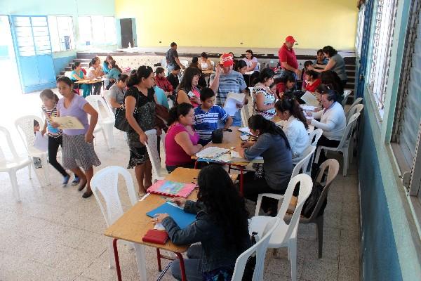 Escuelas de Jalapa ya comenzaron con el proceso de inscripción.