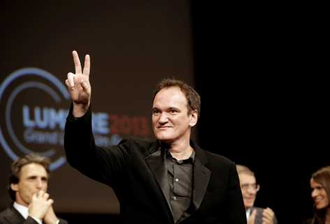 Cineasta estadounidense Quentin Tarantino recibió el premio Lumire 2013. (Foto Prensa Libre: AP)