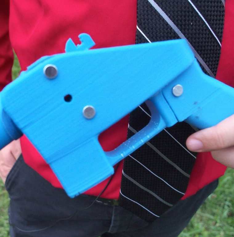 La pistola Liberator es el primer arma que puede fabricarse completamente con piezas de una impresora 3D y archivos de diseño asistido por computadora descargados de Internet. (AFP)