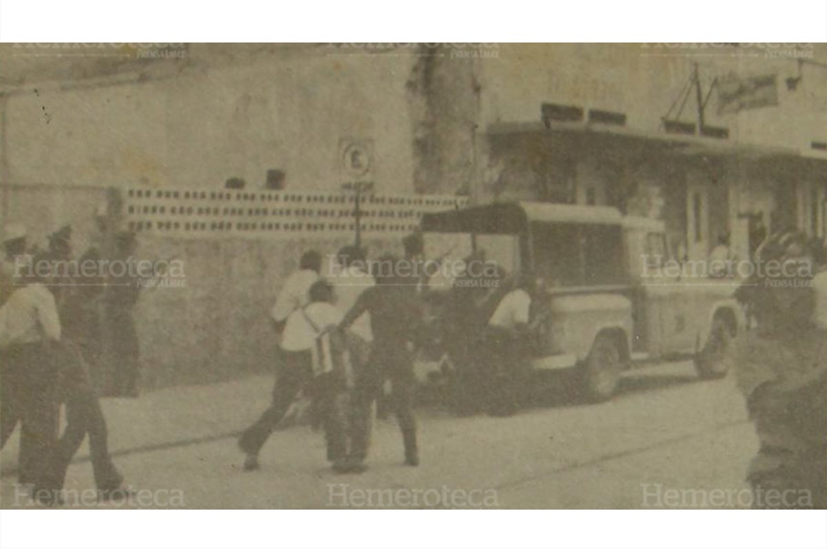 Un tiroteo ocurrió el 12 de noviembre de 1980 en las capillas de una funeraria de la zona 1. (Foto: Hemeroteca PL)