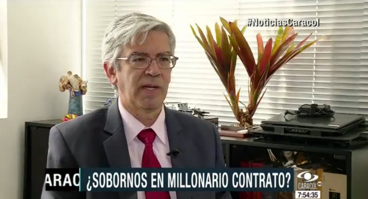 Alonso Galindo narra cómo le ofrecieron sobornos a cambio de contratos en Guatemala. (Foto Prensa Libre: Tomada de Caracol TV)