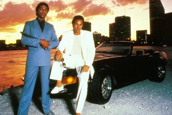Philip Michael Thomas y Don Johnson fueron los actores principales de Miami Vice. (Foto Prensa Libre: ARCHIVO)