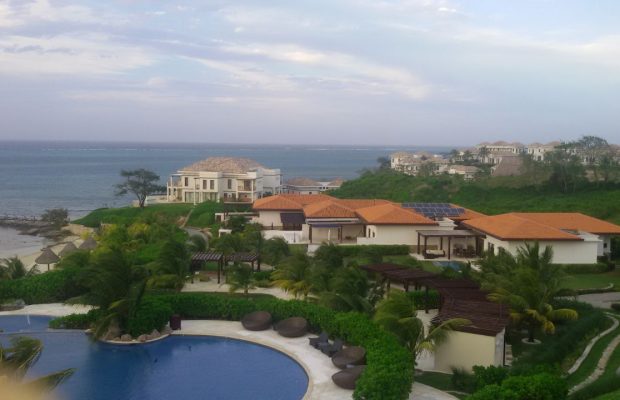 La mansión está ubicada en Pristine Bay Resort, Roatán, Honduras. (Foto Prensa Libre: MP)