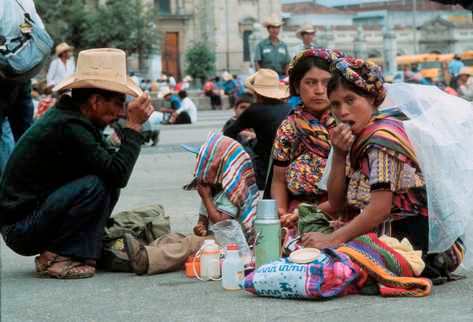 La  Defensoría de la Mujer  Indígena se creó en 199 con el fin de atender las situaciones de vulnerabilidad y discriminación de este sector. (Foto Prensa Libre: Archivo)