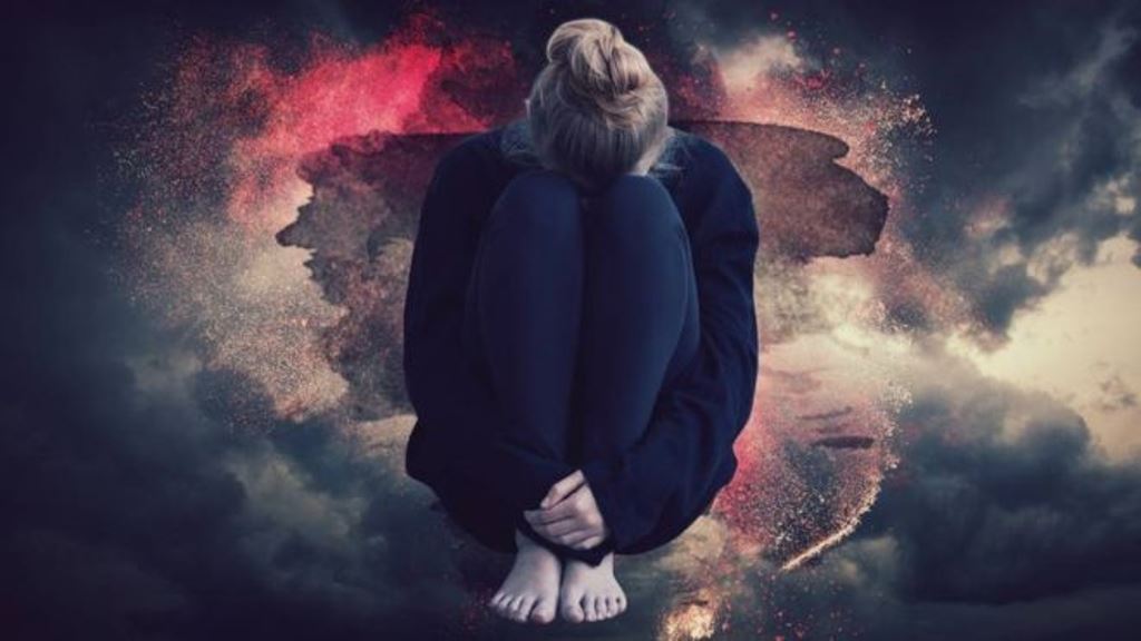 Entre el 5% y 8% de las mujeres en edad fértil tienen síntomas premenstruales tan severos que pueden llegar a ser fatales. (ISTOCK)