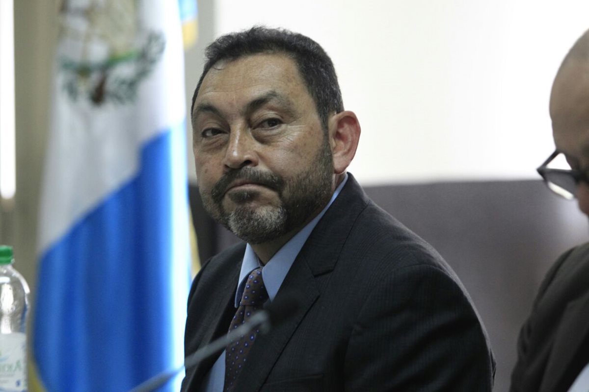 Mauricio López Bonilla fue acusado en una corte de los Estados Unidos de conspiración para el trasiego de drogas cuando fue ministro de Gobernación. (Foto Prensa Libre: Paulo Raquec)