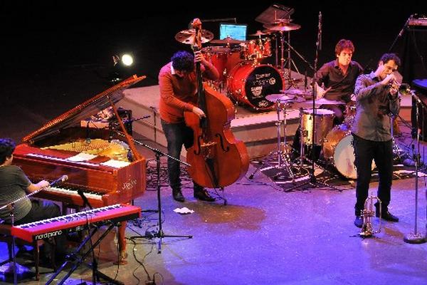 Abre Festival Internacional de Jazz de La Habana. (Foto Prensa Libre: EFE)