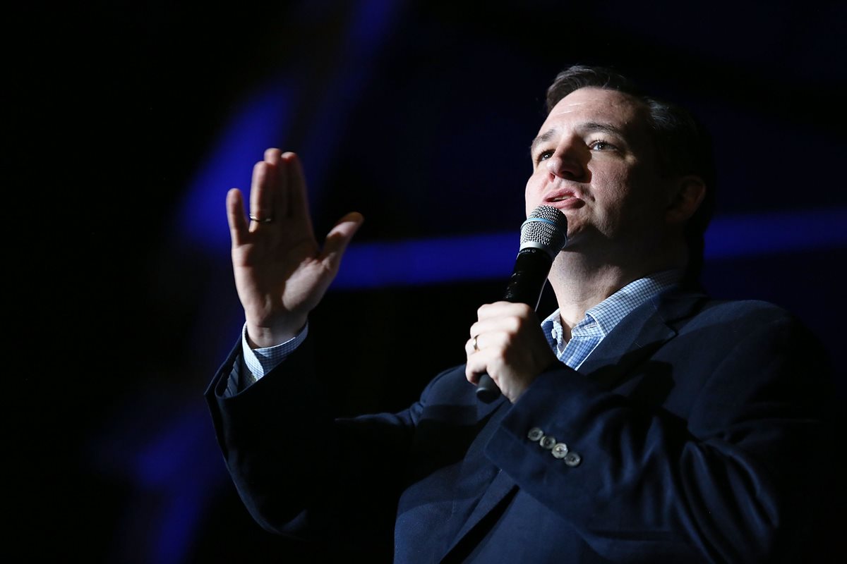 Ted Cruz se retira de contienda luego de victoria de Trump. (AFP)