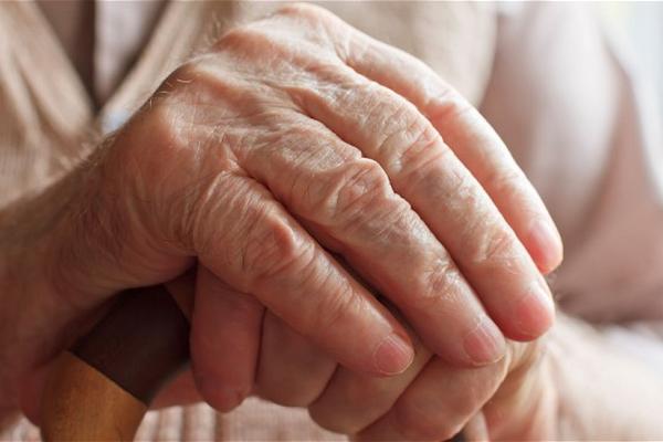 Expertos analizan genes relacionados con el alzhéimer. <br _mce_bogus="1"/>