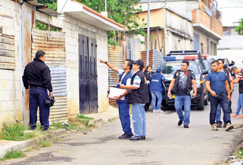 Beatriz Elizabeth  Maldonado murió por arma blanca, en la 3a. calle 10-97,  colonia La Brigada, zona 7.