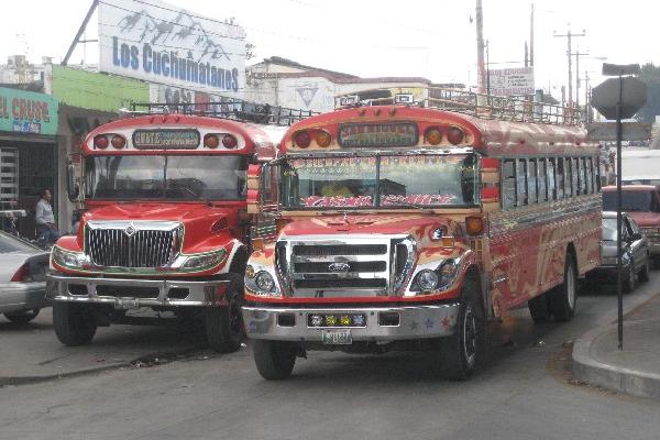 Un centenar de buses circula a diario por Chimaltenango,  y los transportistas señalan a  la Municipalidad de que les efectúa cobros ilegales y excesivos, así como  multas inexistentes.
