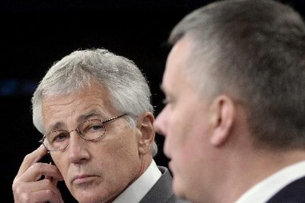 El veterano del Ejército estadounidense Chuck Hagel es el secretario de la Defensa y llegará el jueves al país.