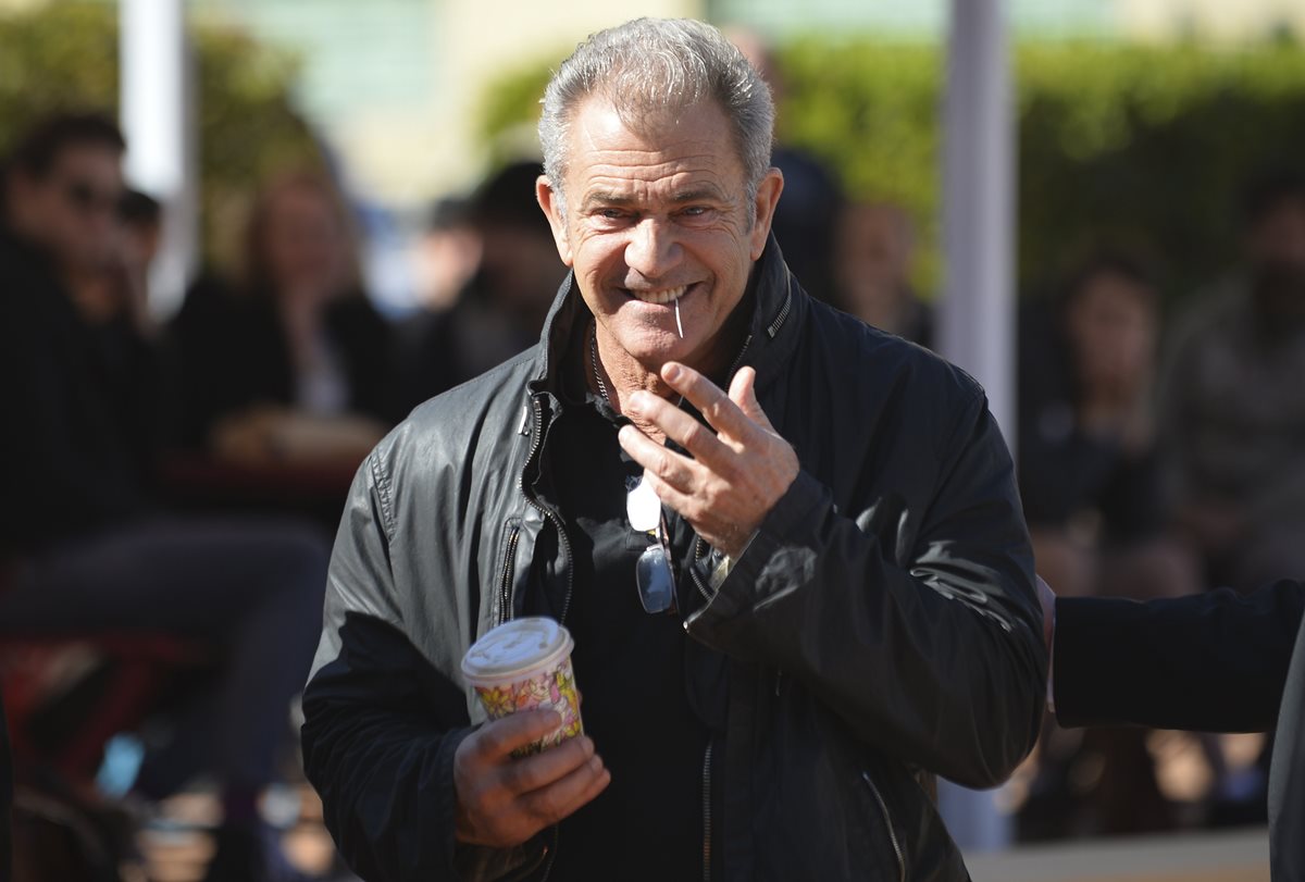 La policía investiga agresión del actor y director Mel Gibson. (Foto Prensa Libre: AFP)
