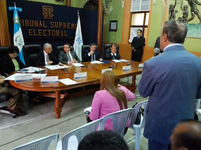 Fiscales pidieron a los magistrados frenar gastos de Líder. (Foto Prensa Libre)