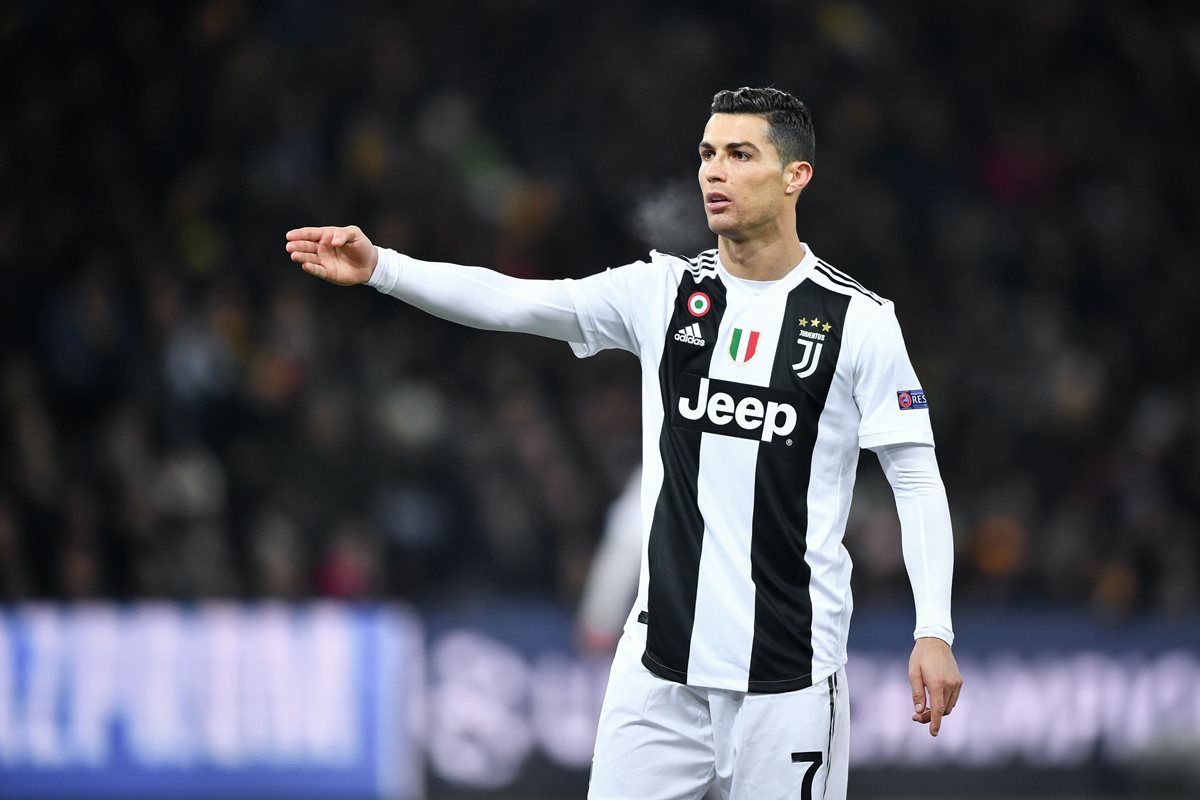 El delantero portugués Cristiano Ronaldo ya ha comunicado, según la prensa italiana, a la Juventus de que se marchará al Manchester City. Foto Prensa Libre: AFP.
