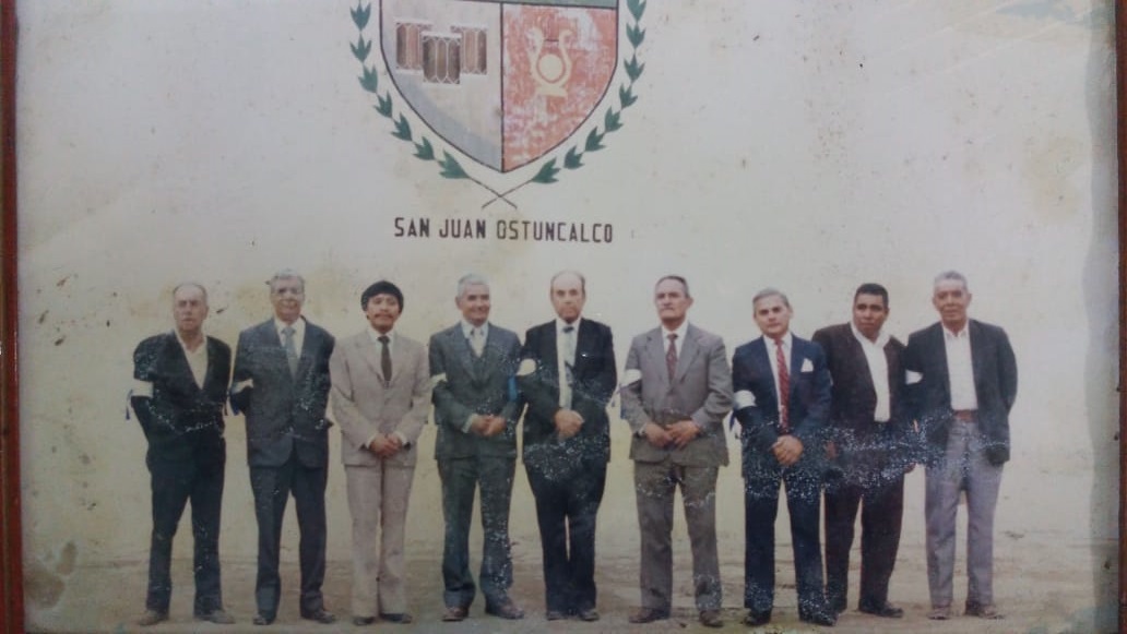 Esta es la corporación municipal que presidió don Félix en la década de los 70. (Foto Prensa Libre: Fred Rivera)