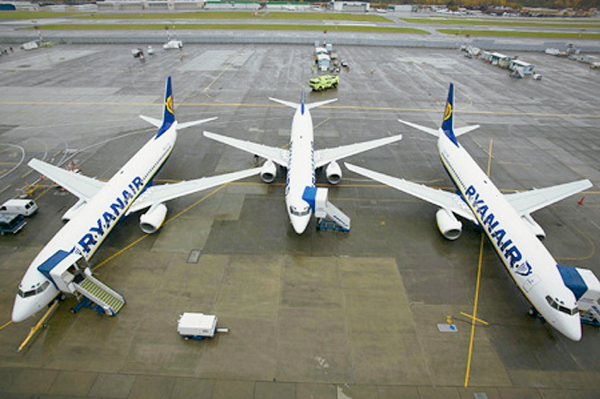 Ryanair pretende llegar a vender boletos para vuelos transatlánticos por sólo US$14. (Foto Prensa Libre: EFE).