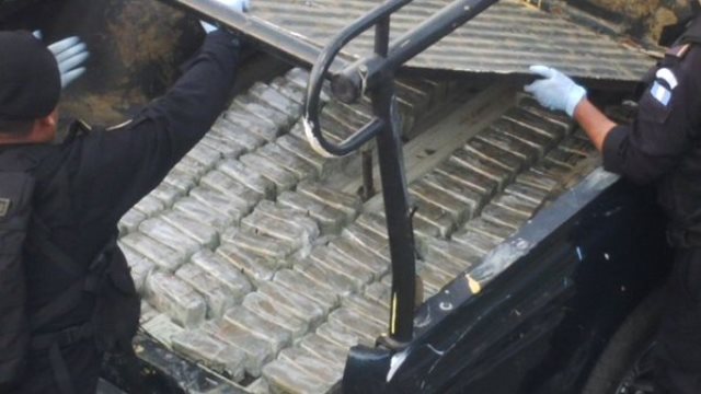 El 24 de enero de 2016 fue incautado un millón 114 mil 40 dólares estadounidenses. (Foto Prensa Libre: Hemeroteca PL)