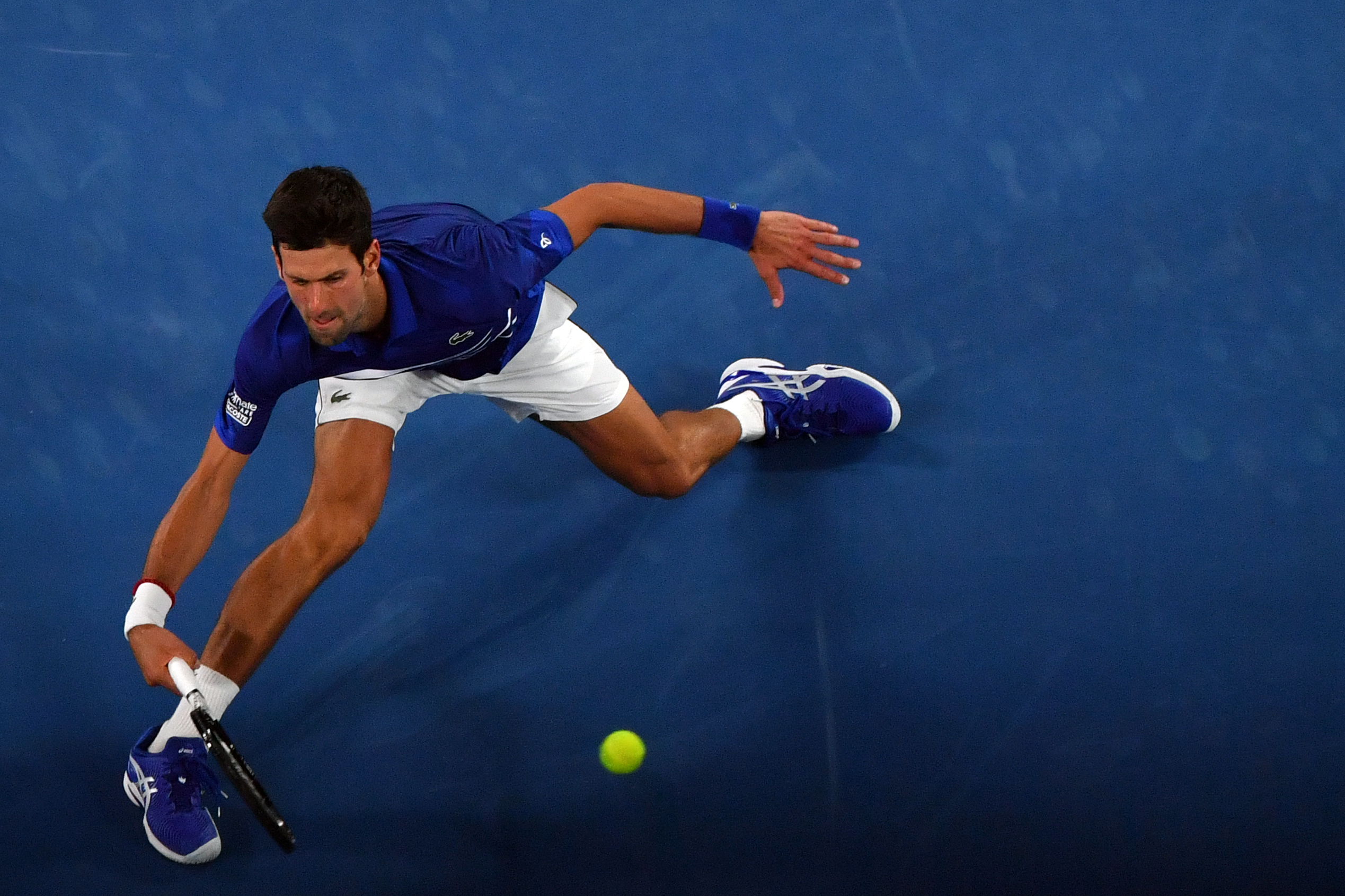 Novak Djokovic va por un título más para sus vitrinas en el Abierto de Australia 2019.