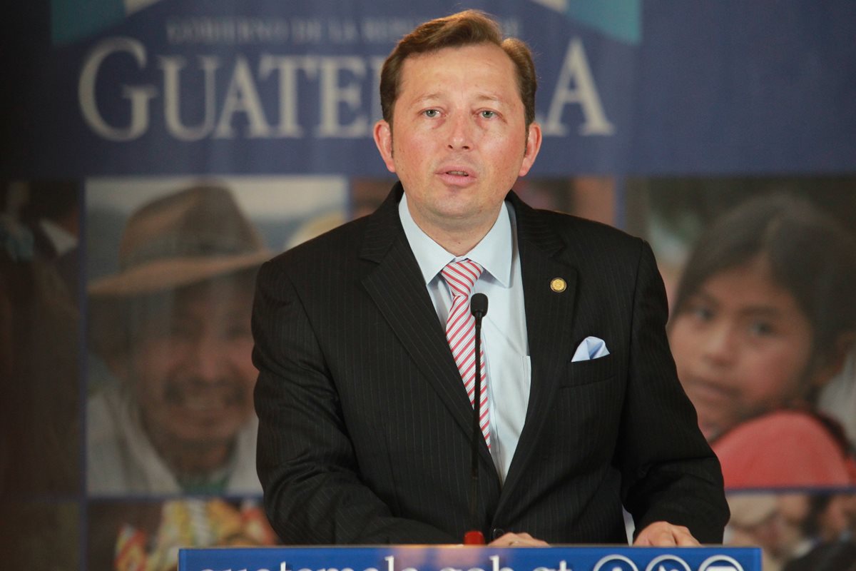Heinz Heimann, vocero presidencial, asegura que el pueblo de Guatemala es un pueblo soberano y no van a aceptar instrucciones de nadie.(Foto Prensa Libre: Hemeroteca)