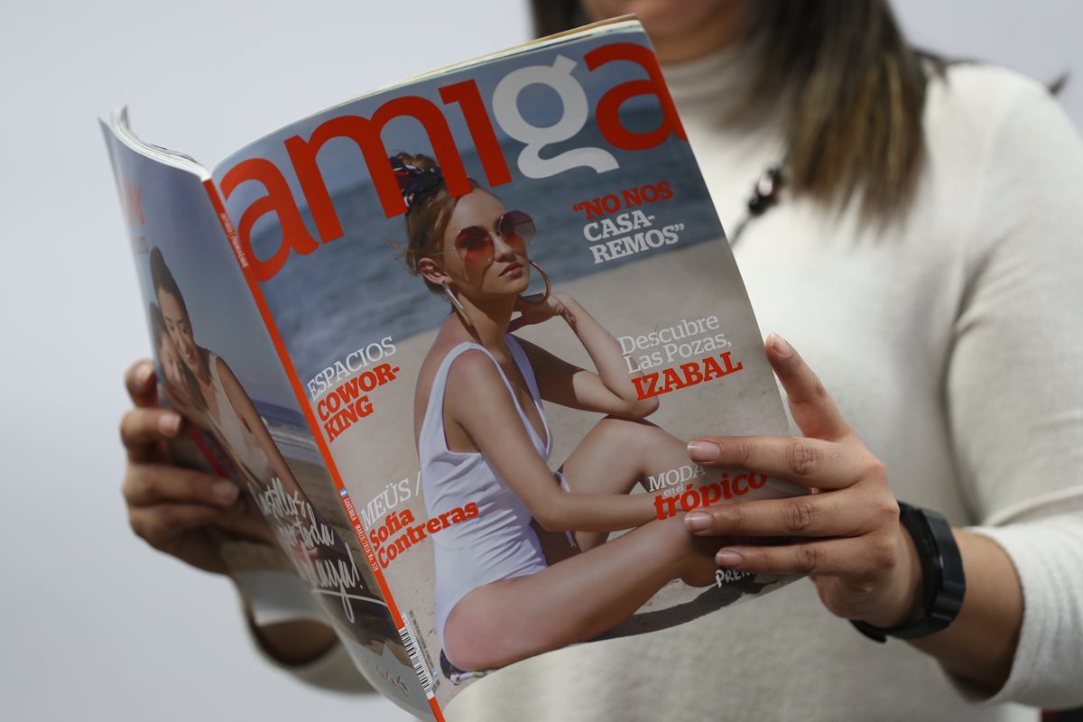 Revista Amiga presenta una imagen renovada, que las lectoras podrán apreciar en la edición de marzo, que sale este miércoles. (Fotos Prensa Libre: Esbin García)
