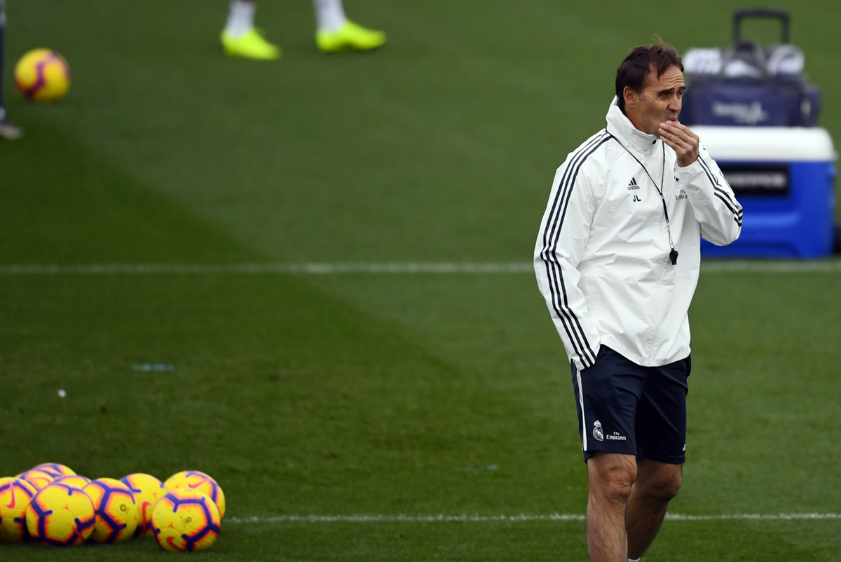 El entrenador del Real Madrid Julen Lopetegui prepara el equipo para jugar la Copa del Rey. (Foto Prensa Libre: AFP)