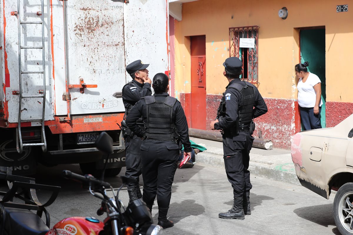 Un repartidor de gas murió baleado esta semana en la zona 10 de Mixco en un ataque de pandillas que cobran extorsiones. (Foto Prensa Libre: Hemeroteca PL)